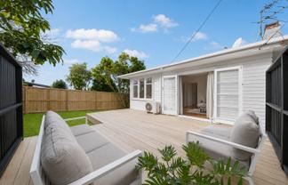 1602A Great North Road, Waterview