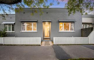 2/1103 Great North Road, Point Chevalier