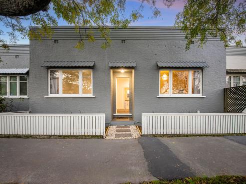 2/1103 Great North Road, Point Chevalier
