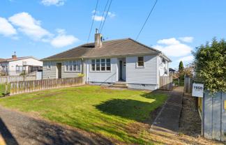 195B Hakanoa Street, Huntly