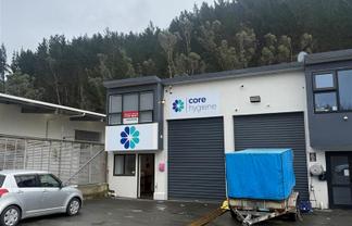 Storage or Workshop on Broken Hill Road