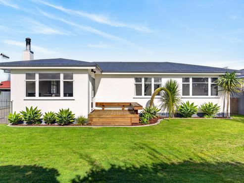 17 Hinton Road, Taradale