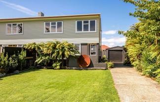 27 Colvin Street, Westport