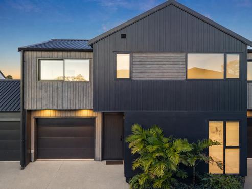 16 Hamurana Place, Te Atatu Peninsula