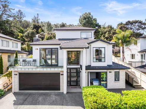 40 Silver Moon Road, Albany Heights