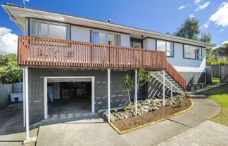 47 Helena Street, Massey