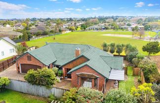 22 Castlehill Court, Wattle Downs