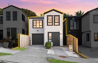 5 Puhakehake Place, Flat Bush