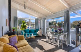50 Bays Road, Orere Point