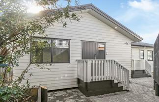 2/72 Alabaster Drive, Papatoetoe