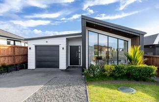 78 Maurice Kelly Road, Milldale