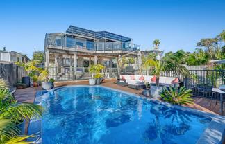1418 Whangaparaoa Road, Army Bay