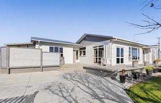 114 Glover Road, Hawera