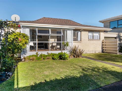 2/438 Hibiscus Coast Highway, Orewa