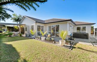 9 Weatherly Drive, Beachlands