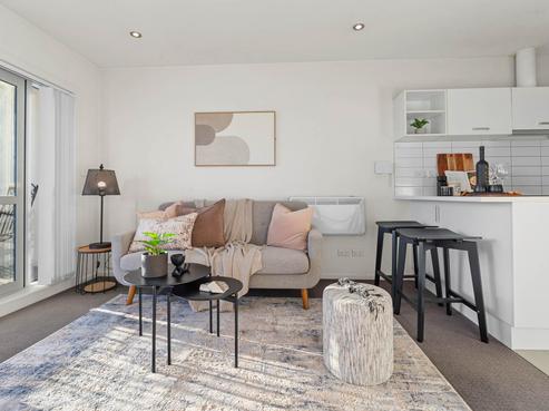 6/60D Masons Road, Oteha