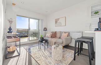 D6/60 Masons Road, Oteha