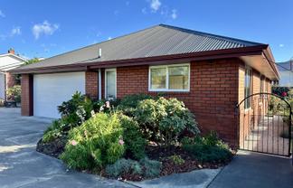 50A Beach Road, Hampstead
