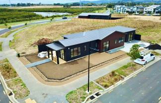 13 Ngakau Road, Drury