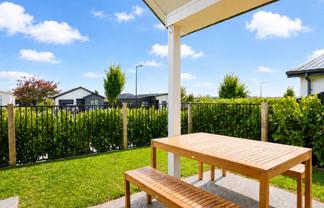 10 Penona Way, TE KAUWHATA