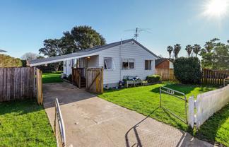 95 Sykes Road, Weymouth