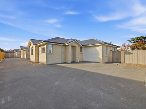 1/166 Harewood Road, Papanui