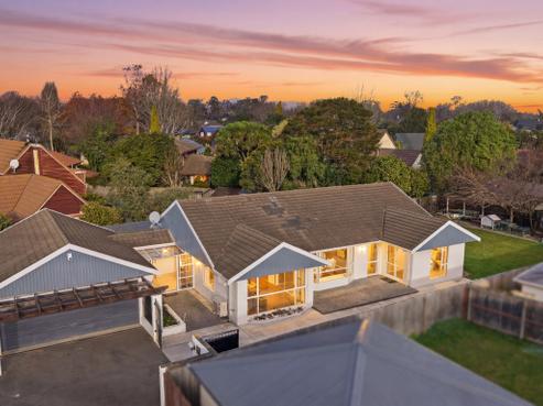 24 Ashbourne Street, Burnside