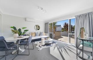 1/25 Roberta Avenue, Glendowie