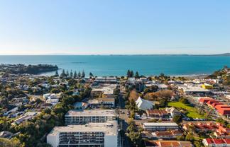 205/19 Bute Road, Browns Bay