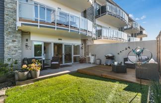 102/252 Centreway Road, Orewa