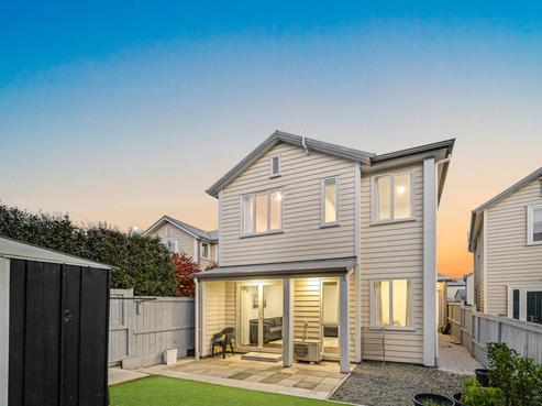 20 Warbler Crescent, Papakura