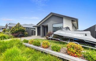 8 Ash Lane, Omokoroa, Bethlehem