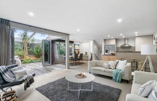 77D Namata Road, One Tree Hill