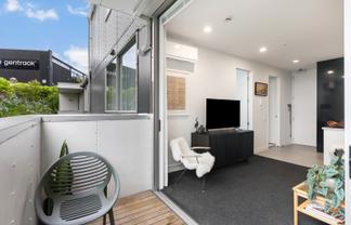 306/22 Fisher-Point Drive, Freemans Bay