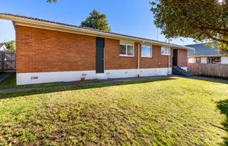 11A Rowandale Avenue, Manurewa