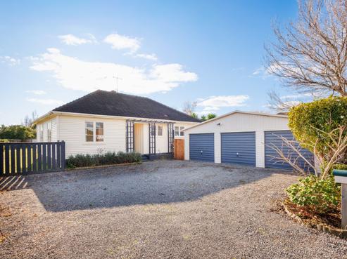 143 Rangiora Avenue, Roslyn