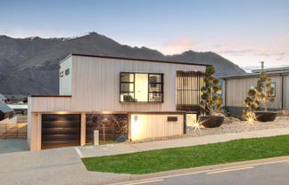 9 Mills Road, Wanaka