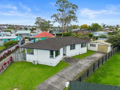 8 Aldo Place, Clover Park