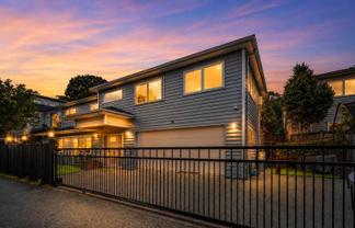15 Farnol Street, Hillsborough
