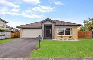 37 Stranraer Crescent, Wattle Downs