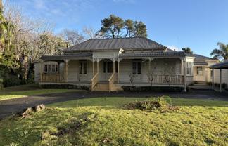 122 Stout Street, Gisborne
