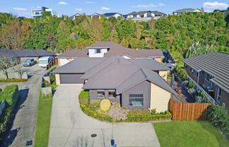 48 Alpers Ridge, Leamington