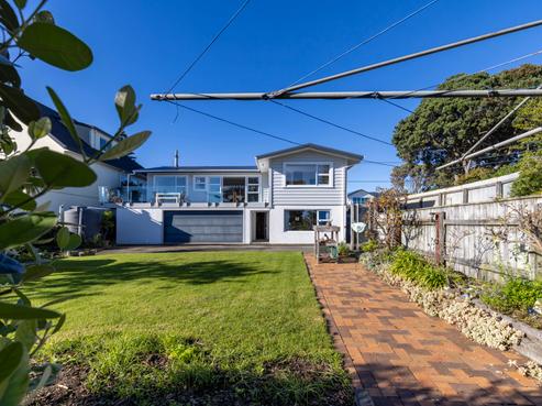 221 Rosetta Road, Raumati South