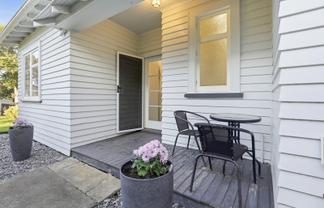 17 Hutchison Crescent, Durie Hill
