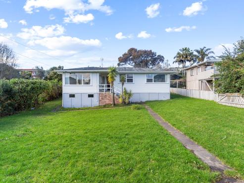 15A Kelwyn Road, Kelston
