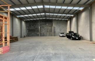 Popular Burnside Industrial Complex