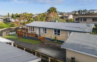 6 Phillips Lane, Waihi