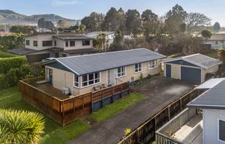 6 Phillips Lane, Waihi
