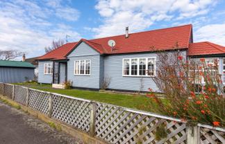 12 Gertrude Street, Dannevirke