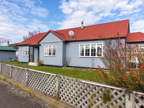 12 Gertrude Street, Dannevirke